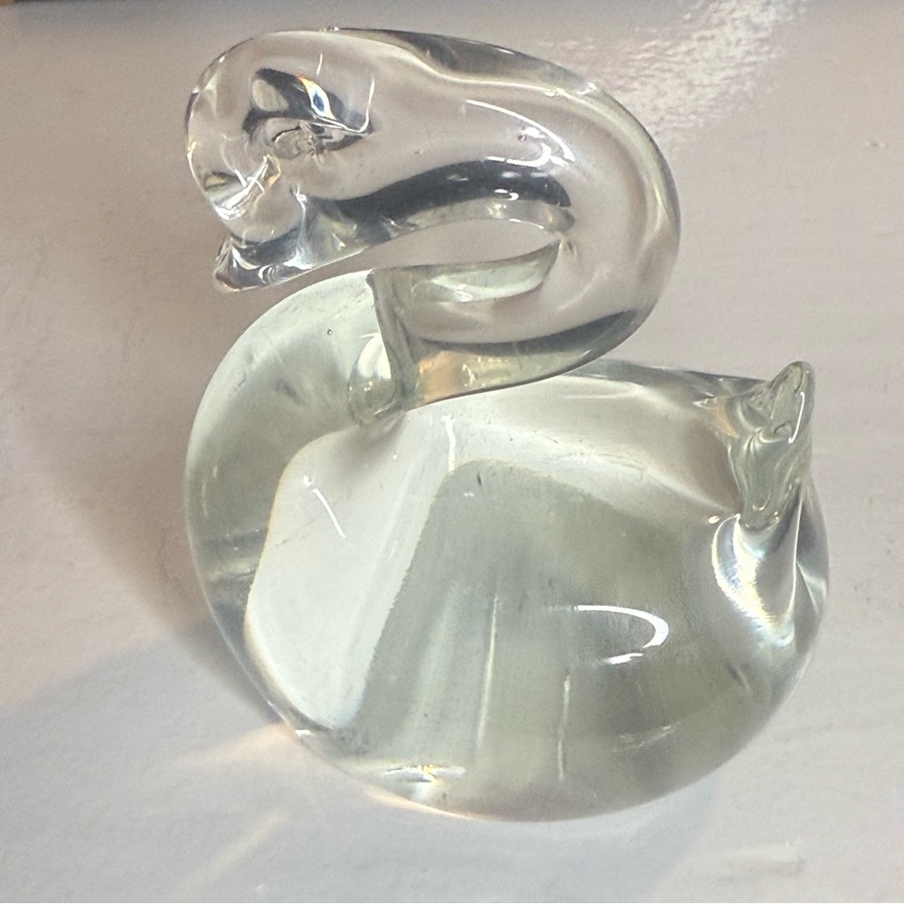 Art Clear Glass Swan Figurine Paperweight Handblown.